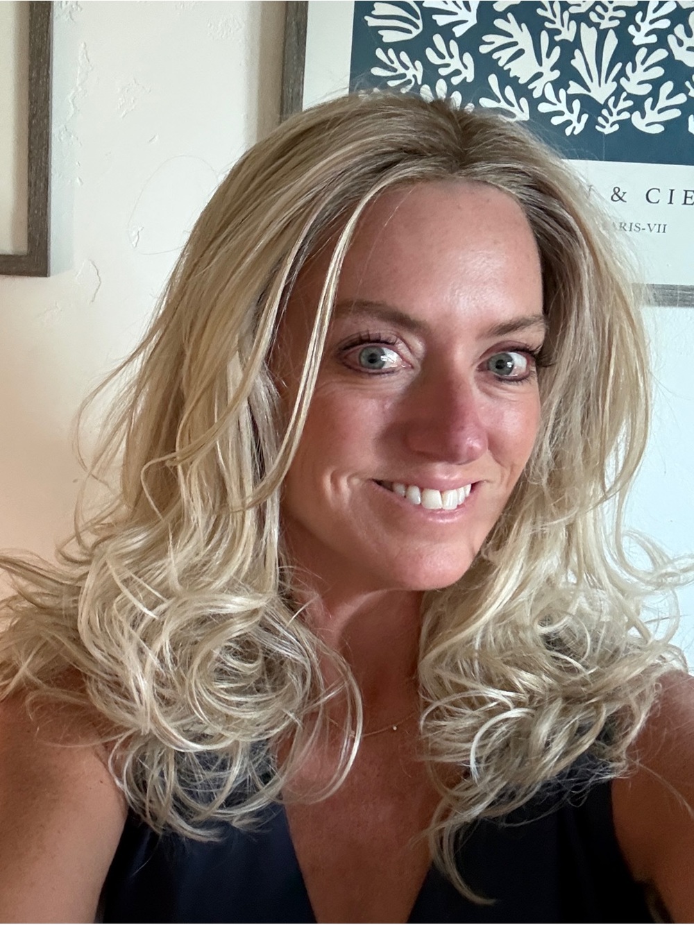 Belle tress Capri in crushed almond blonde